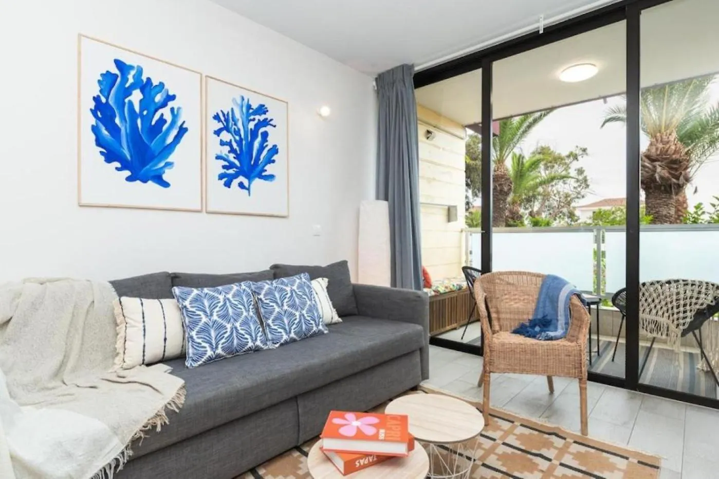 Apartment Estilo Y Relax En La Costa Del Silencio - Tu Estancia Ideal Spain